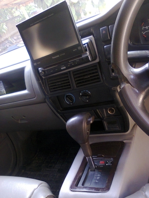 ขาย อิซูซุ ดร้ากอน รุ่นโพร์ แต่ถอดออก ปี 40 เครื่องเจ เกียร์ออโต้ LPG ขาย 145,000 บาท