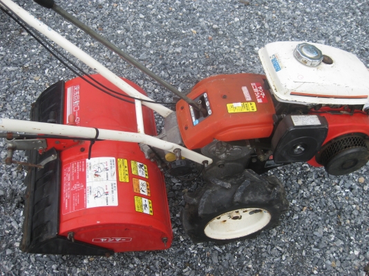 เครื่องพรวนดิน