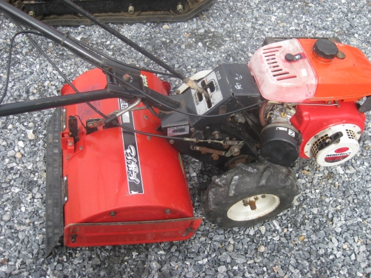 เครื่องพรวนดิน