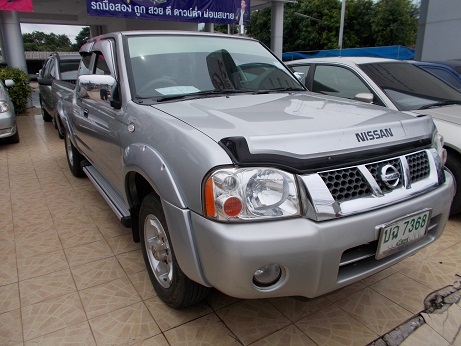 NISSAN FRONTIER