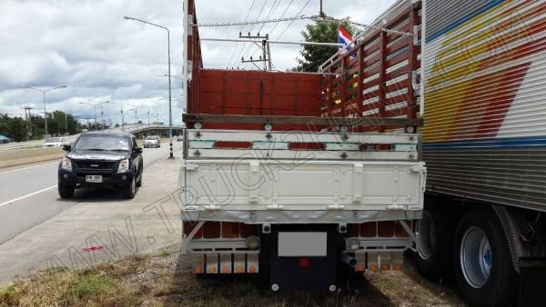 รถบรรทุก 6 ล้อ ยี่ห้อ HINO รุ่น FB12