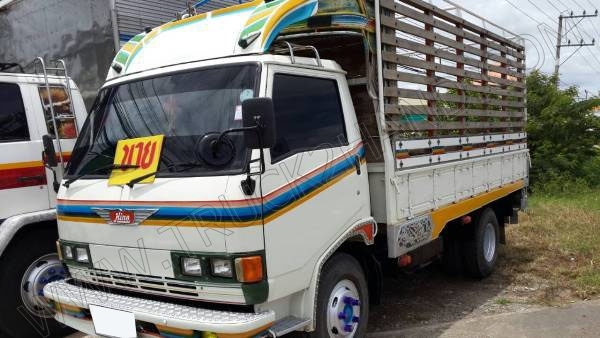 รถบรรทุก 6 ล้อ ยี่ห้อ HINO รุ่น FB12
