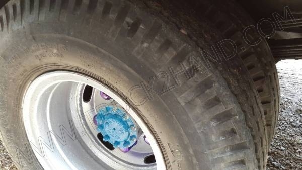 รถบรรทุก 6 ล้อ ยี่ห้อ HINO รุ่น FB12