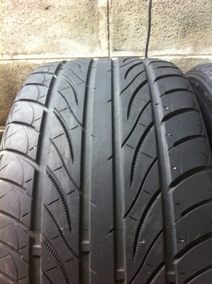 ยาง  245-45-17