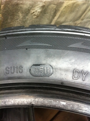 ยาง  245-45-17