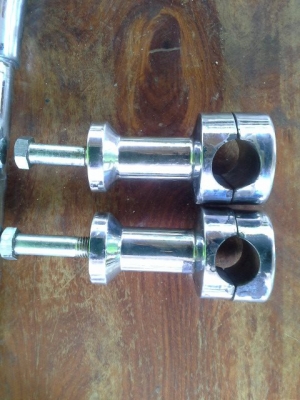 ขายแฮนด์นิ้ว ทรงปีกนก พร้อมตุ๊กตาแฮนด์