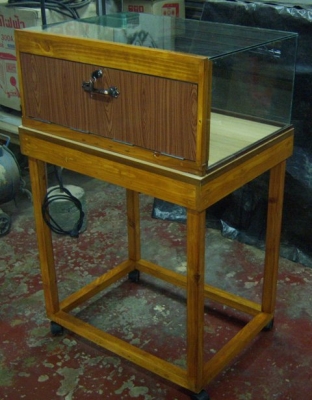 ขายตู้โชร์พระสภาพดี ราคาถูก อยู่จรัญ13 ติดต่อ 083-0005517