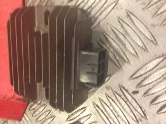 แผ่นชาร์ต Drag Star Classic (ตรงรุ่น)