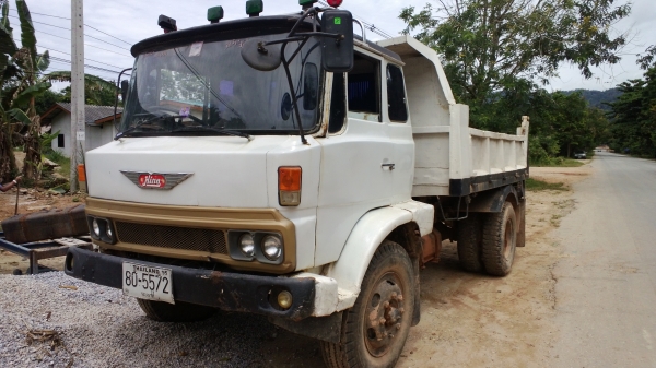 6ล้อHINO KR300ดั้มยาง9...150แรง หน้าลิง รถเดิมๆ พร้อมใช้ เล่มพร้อม....
