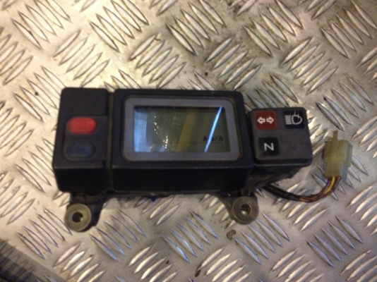 ไมล์ HONDA STEED /TTR/D-TRACKER