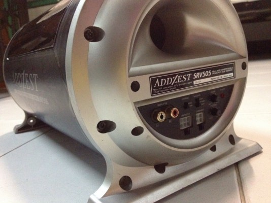 ตู้ซับ ADDZEST (Clarion) SRV505 ตัวนี้บอดี้จะเป็นอะคิลิคแบบโปร่งใส สวยงาม มีไฟสีฟ้า เปิด/ปิด และกระพริบตามจังหวะเพลงได้ มีปุ่มปรับ GAIN / PHASE / FILTER / ILLUMI ลำโพงขนาด ขนาด 6 นิ้วมีแอมป์ในตัว120W ปรับความถี่ 65-155Hz ขนาด ยาว*สูง 19.5 * 38.5*20 ซม. ตู้ซับ ADDZEST (Clarion) SRV505 ตัวนี้บอดี้จะเป็นอะคิลิคแบบโปร่งใส สวยงาม มีไฟสีฟ้า เปิด/ปิด และกระพริบตามจังหวะเพลงได้ มีปุ่มปรับ GAIN / PHASE / FILTER / ILLUMI ลำโพงขนาด ขนาด 6 นิ้วมีแอมป์ในตัว120W ปรับความถี่ 65-155Hz ขนาด ยาว*สูง 19.5 * 38.5*20 ซม.