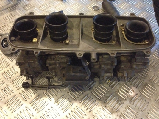 คาร์บิว HONDA CBR'89 / CB1