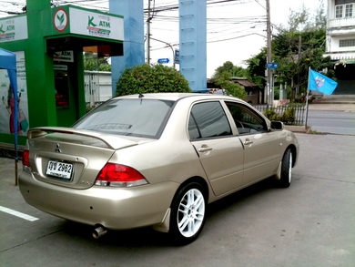 2005 Mitsubishi New Lancer 1.6 GLXI-MT แม็กซ์ 17 นิ้ว เบาะหนังเซนเซอร์ถอยหลังบอกตำแหน่งวิทยุซีดี กระจกไฟฟ้าเซนทรัลล็อคทะเบียนพร้อมโอน หรือ จัดไฟแนนท์ได้ 2005 Mitsubishi New Lancer 1.6 GLXI-MT แม็กซ์ 17 นิ้ว เบาะหนังเซนเซอร์ถอยหลังบอกตำแหน่งวิทยุซีดี กระจกไฟฟ้าเซนทรัลล็อคทะเบียนพร้อมโอน หรือ จัดไฟแนนท์ได้