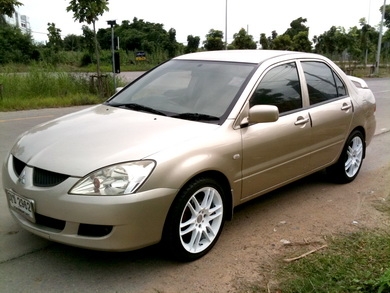 2005 Mitsubishi New Lancer 1.6 GLXI-MT แม็กซ์ 17 นิ้ว เบาะหนังเซนเซอร์ถอยหลังบอกตำแหน่งวิทยุซีดี กระจกไฟฟ้าเซนทรัลล็อคทะเบียนพร้อมโอน หรือ จัดไฟแนนท์ได้ 2005 Mitsubishi New Lancer 1.6 GLXI-MT แม็กซ์ 17 นิ้ว เบาะหนังเซนเซอร์ถอยหลังบอกตำแหน่งวิทยุซีดี กระจกไฟฟ้าเซนทรัลล็อคทะเบียนพร้อมโอน หรือ จัดไฟแนนท์ได้