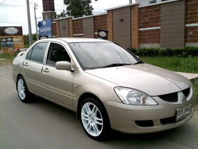 2005 Mitsubishi New Lancer 1.6 GLXI-MT แม็กซ์ 17 นิ้ว เบาะหนังเซนเซอร์ถอยหลังบอกตำแหน่งวิทยุซีดี กระจกไฟฟ้าเซนทรัลล็อคทะเบียนพร้อมโอน หรือ จัดไฟแนนท์ได้ 2005 Mitsubishi New Lancer 1.6 GLXI-MT แม็กซ์ 17 นิ้ว เบาะหนังเซนเซอร์ถอยหลังบอกตำแหน่งวิทยุซีดี กระจกไฟฟ้าเซนทรัลล็อคทะเบียนพร้อมโอน หรือ จัดไฟแนนท์ได้