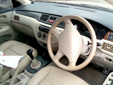 2005 Mitsubishi New Lancer 1.6 GLXI-MT แม็กซ์ 17 นิ้ว เบาะหนังเซนเซอร์ถอยหลังบอกตำแหน่งวิทยุซีดี กระจกไฟฟ้าเซนทรัลล็อคทะเบียนพร้อมโอน หรือ จัดไฟแนนท์ได้ 2005 Mitsubishi New Lancer 1.6 GLXI-MT แม็กซ์ 17 นิ้ว เบาะหนังเซนเซอร์ถอยหลังบอกตำแหน่งวิทยุซีดี กระจกไฟฟ้าเซนทรัลล็อคทะเบียนพร้อมโอน หรือ จัดไฟแนนท์ได้
