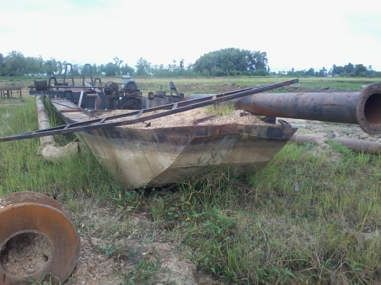 เรือดูดทรายท้องแบน กว้าง 2.80 เมตร ยาว 22 เมตร ลึก 120 ซม. ขาดเครื่องมีเกียร์เกียร์ฮีโน่ 11 ซี ท่อดูด 22 เมตร ดูด 10 ออก 10 ปั้มซ่อมแล้วปะ ทุ่นยาว 6 เมตร สูง 1.20 เมตร กว้าง 2.40 สภาพเรือ 80\% 550000 เรือดูดทรายท้องแบน กว้าง 2.80 เมตร ยาว 22 เมตร ลึก 120 ซม. ขาดเครื่องมีเกียร์เกียร์ฮีโน่ 11 ซี ท่อดูด 22 เมตร ดูด 10 ออก 10 ปั้มซ่อมแล้วปะ ทุ่นยาว 6 เมตร สูง 1.20 เมตร กว้าง 2.40 สภาพเรือ 80\% 550000