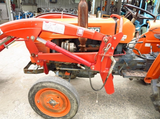 รถแทรคเตอร์ KUBOTA L2200 พร้อมบุ๊งกี๋ มือสองญี่ปุ่นแท้ๆ นำเข้าโดยตรงจากผู้นำเข้า รถแทรคเตอร์ KUBOTA L2200 พร้อมบุ๊งกี๋ มือสองญี่ปุ่นแท้ๆ นำเข้าโดยตรงจากผู้นำเข้า