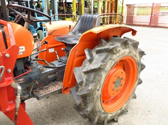 รถแทรคเตอร์ KUBOTA L2200 พร้อมบุ๊งกี๋ มือสองญี่ปุ่นแท้ๆ นำเข้าโดยตรงจากผู้นำเข้า รถแทรคเตอร์ KUBOTA L2200 พร้อมบุ๊งกี๋ มือสองญี่ปุ่นแท้ๆ นำเข้าโดยตรงจากผู้นำเข้า