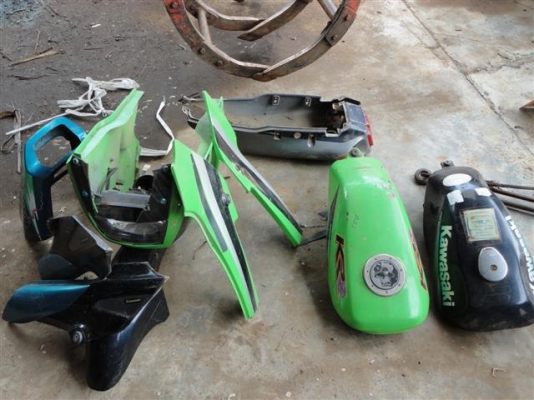 ขายถังน้ำมัน KRและของแถมทั้งหมดเลย