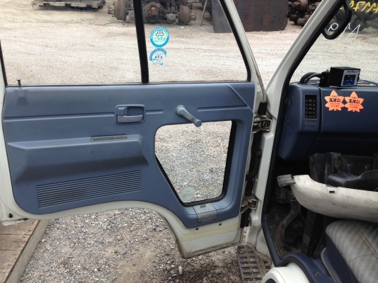 หัวเก๋ง NKR ตาหวาน 12v.