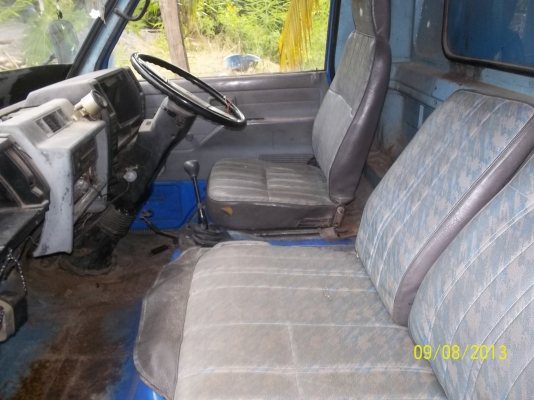 ขายอิซูสุคัชซีKS หัวNPR เครื่อง4BB 100แรง ขายอิซูสุคัชซีKS หัวNPR เครื่อง4BB 100แรง