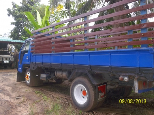 ขายอิซูสุคัชซีKS หัวNPR เครื่อง4BB 100แรง ขายอิซูสุคัชซีKS หัวNPR เครื่อง4BB 100แรง