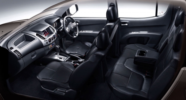 รับจอง มิตซู ไทรตัน ส่วนลดสูงสุด 70,000 บาท ฟรีประกัน // โทร.089-228-7005 แจ็ค