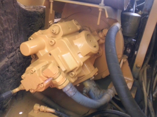 SUMITOMO SH60 เครื่อง 4JB