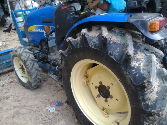 ขาย Newholland TC38R (อายุการใช้งาน 7 เดือน)