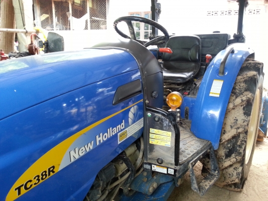 ขาย Newholland TC38R (อายุการใช้งาน 7 เดือน)