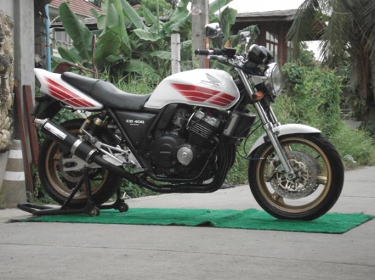 ใหม่ล่าสุด// CB400sf ปี98 แบ็มโบ้คาบูไฟฟ้าเครื่องดีสีสวยกริ๊บทะเบียนพร้อมโอนภาษีไม่ขาด