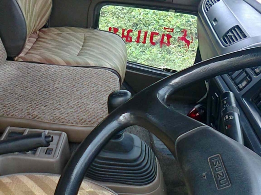 10ล้อเพลาเดียวรถล่อง ISUZU FVM230ปี51 กระบะหุ้มเลสสวยมากไม่มีที่่ติ