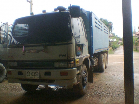 10ล้อดั้ม HINO FM3H ปี38 ดั้มกระบะข้างเรียบ รถวิ่งงานอยู่
