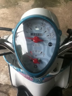 ขาย YAMAHA FINO สีเขียว-ขาว ปี 2552