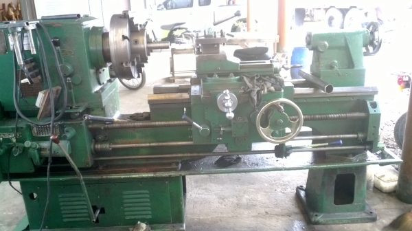 แท่นกลึง 6 ฟุต รุ่นหนัก คอลึก 3 เพลา เกียร์กระตุก 90,000 ด่วน