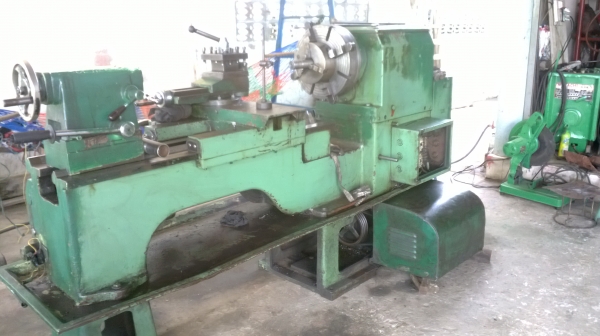 แท่นกลึง 6 ฟุต รุ่นหนัก คอลึก 3 เพลา เกียร์กระตุก 90,000 ด่วน
