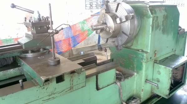 แท่นกลึง 6 ฟุต รุ่นหนัก คอลึก 3 เพลา เกียร์กระตุก 90,000 ด่วน