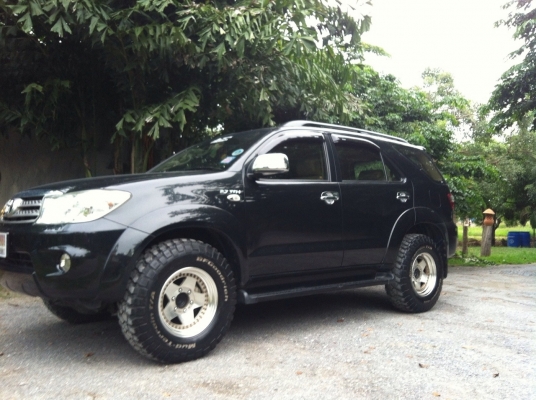 ขายยางBF 265/75/16 ปี2009 ราคา17500