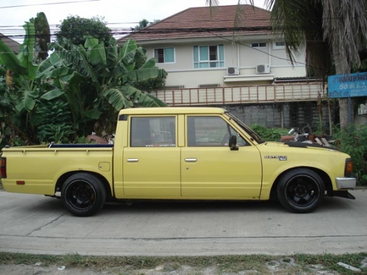 ขาย ดัทสัน 720 PRO 4 ประตูสภาพเก๋าๆขับหล่อทะเบียนแท้ๆพร้อมโอน