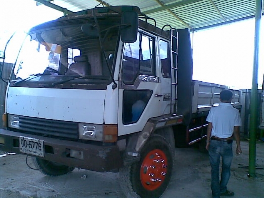 ขาย10ล้อมิตซูมิชิ ฟลูโซ่รุ่นเฉินหลงFN515 ยาว6เมตร 1เพลา เครื่อง160แรง เพลาบุ๋ม เบรคจิฟฟี่พวงมาลัยพาวเวอร์ แอร์เย็นเจี๊ยบ ยางแท้ๆสวยๆ10เส้น สภาพเดิมออกห้างแท้ๆ พร้อมใช้สุดๆ