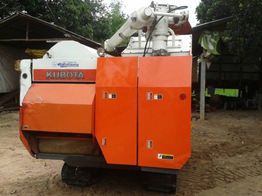 รถเกี่ยวคูโบต้า BC68G ใช้งานมา 2300 กว่าชั่วโมง รถพร้อมใช้ รถเกี่ยวคูโบต้า BC68G ใช้งานมา 2300 กว่าชั่วโมง รถพร้อมใช้