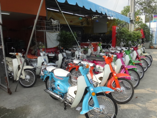 โกดังอยู่กทมบางแคc70เครื่องดรีมมาใหม่สวยๆอีก3คันครับ#ร้านโบราณคลาสสิค# โกดังอยู่กทมบางแคc70เครื่องดรีมมาใหม่สวยๆอีก3คันครับ#ร้านโบราณคลาสสิค#