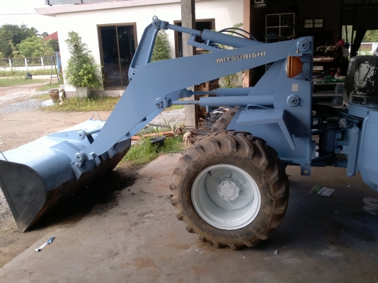 ขายถูกๆครับรถตักครึ่งคิว มิซูบิชิ WS410  ร้านวัสดุฯ อ.พาน จ.เชียงราย  มารับรถแล้วขอบคุณครับในความไว้วางใจ