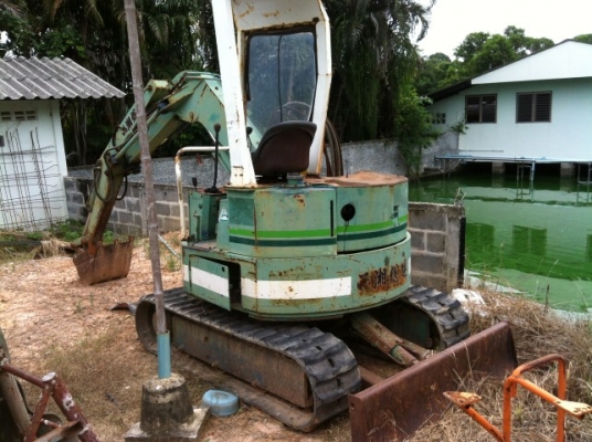 รถขุดkubota kh 26