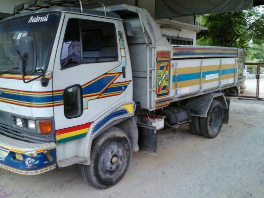 ขายรถดั้ม hino 195 แรงเหลือเฟือ