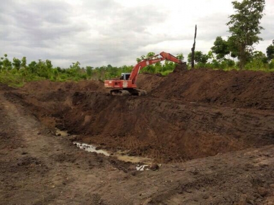 ลดราคา ต้องการขายด่วน แบคโฮ HITACHI EX200-3 รถสวย พร้อมใช้งาน รถบ้านยังทำงานอยู่