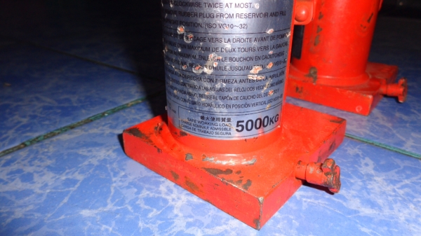 แม่แรงกระปุก 5 ตัน (เก่าญี่ปุ่น สภาพ 90 เปอร์เซ้นอัพ)