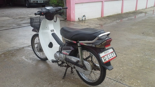 ดรีมคุรุสภาทะเบียนโอนภาษีขาดปีกว่าเดิมๆขายถูกๆ11000บาท