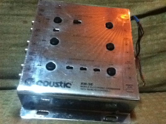 ขายครอส Coustic รุ่น XM-3E  เสียงดีฟังนุ่มหู ขายถูกๆ 1500.-